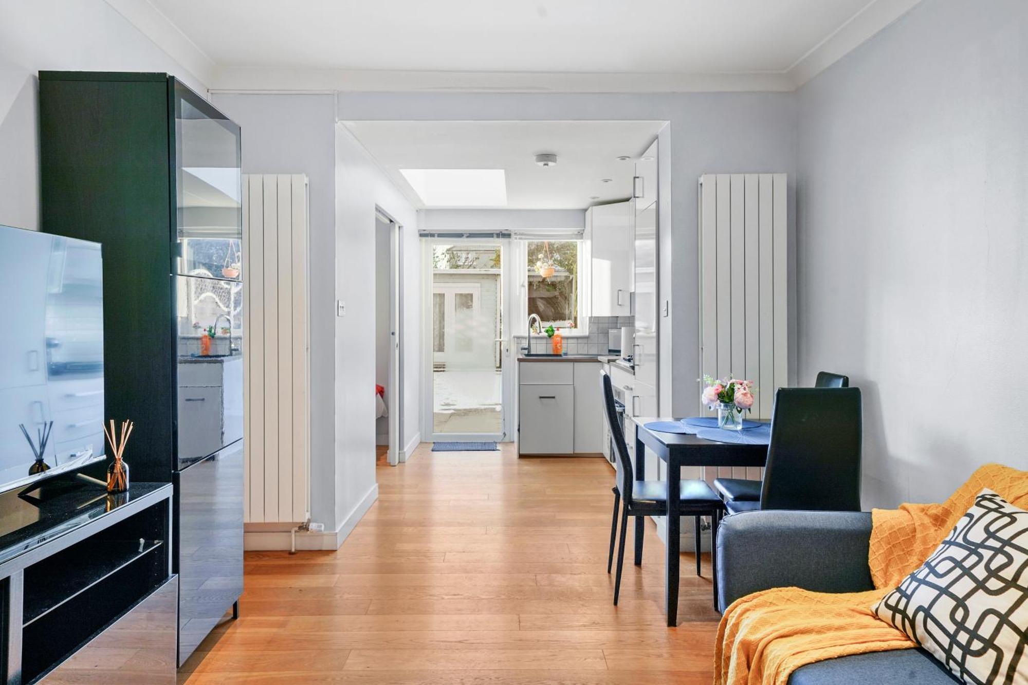 Cosy Haven Wembley Apartment Екстериор снимка